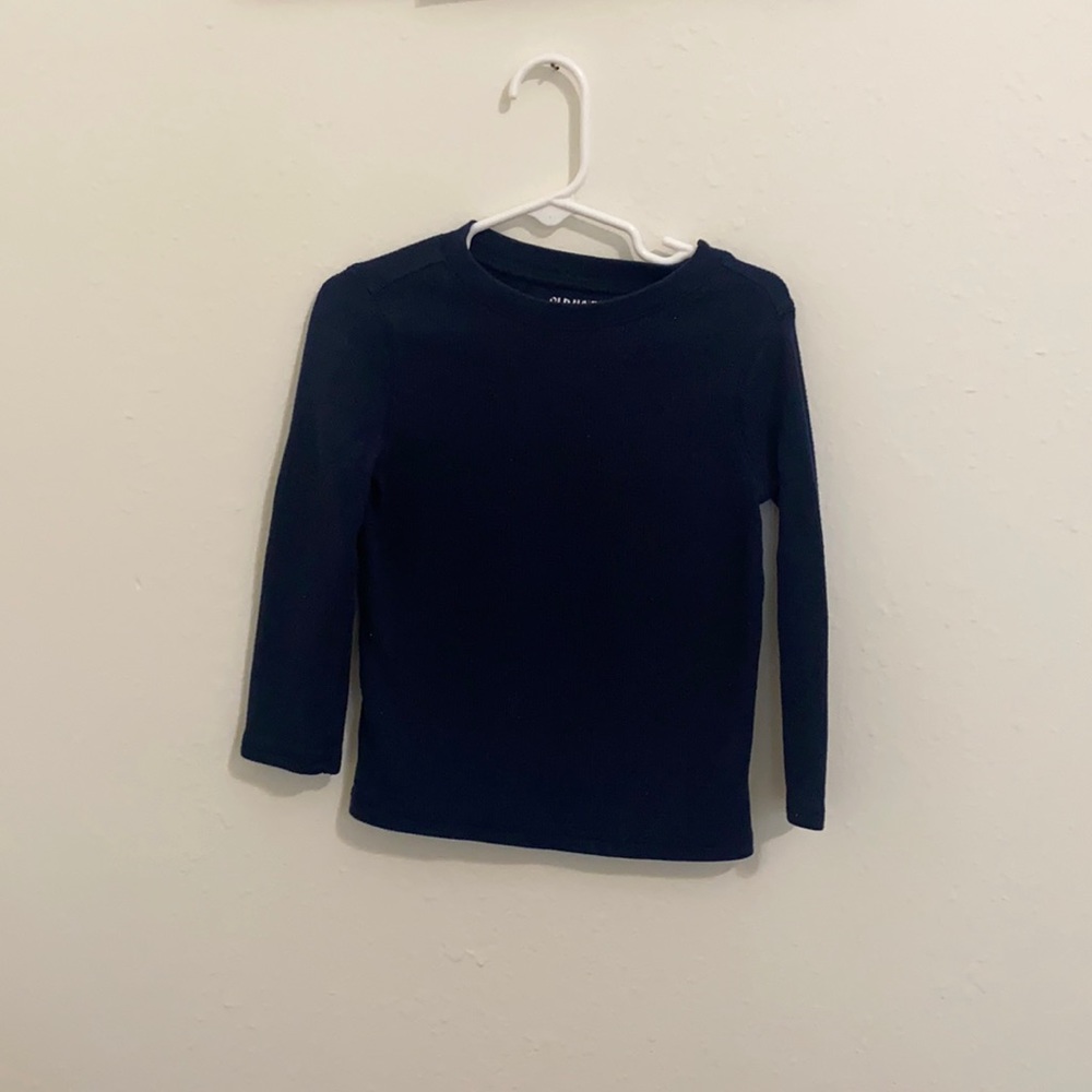 Set of 3 boys shirts size 4T. Navy blue, army green & mustard. Old navy